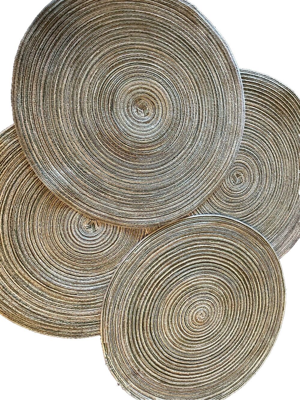 Rattan Straw Round Placemats 15”Set (4) Concentric Weave Light Green Variegated